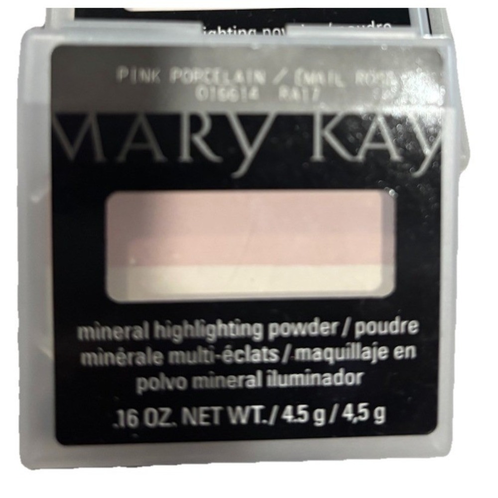 New Mary Kay Mineral Highlighting Powder Pink Porcelain .16 Oz 016614